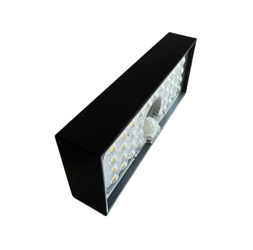 Lampada LED solare con sensore PIR e pannello