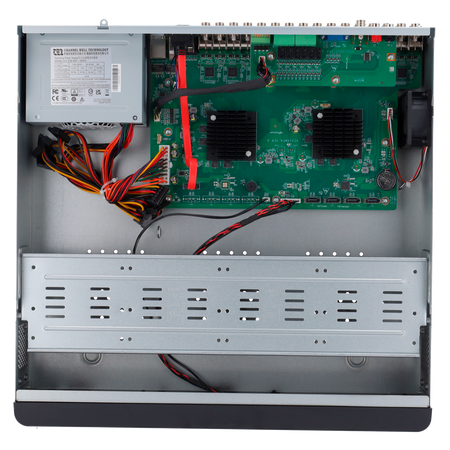 UV-XVR304-32Q3