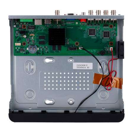 UV-XVR301-08U3