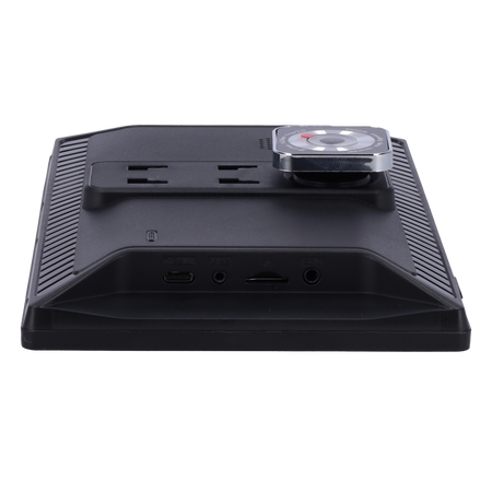 CAR-MONITOR-9