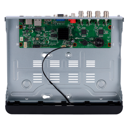 UV-XVR301-08G3